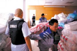 汕头讨债公司如何把握上门催款的时机